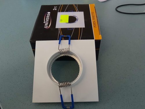 Akcentinis LED šviestuvas juodas baltas