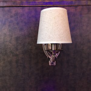 Sieninis šviestuvas