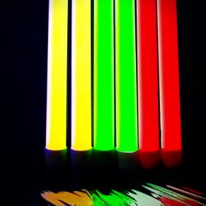 Spalvoti šviestuvai 230V