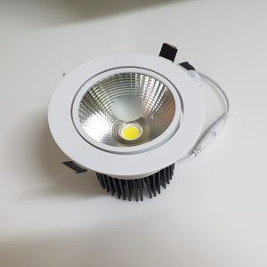 20W kryptinis įleidžiamas LED šviestuvas 6400K