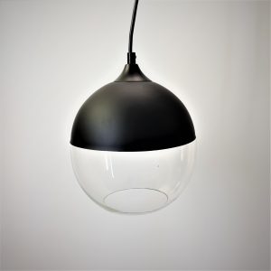 E27 Pakabinamas šviestuvas juodas