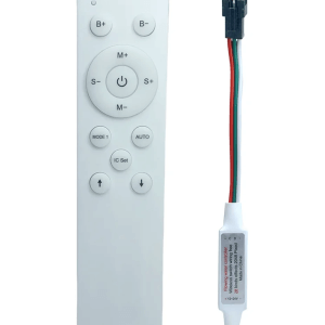 Nuotolinio valdymo pultelis LED juostai su „bėgančios“ šviesos efektu