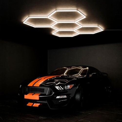 LED hexagon apšvietimas garažui